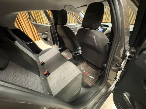 OPEL CORSA 1.2 ESSENTİAL 2020 MODEL 12 TAKSİT İMKANI