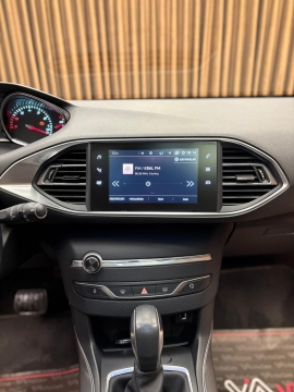 PEUGEOT 1.2 PURETECH ALLURE CAM TAVAN OTOMATİK 12 TAKSİT