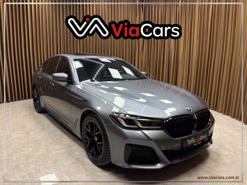 BMW 520İ SPECİAL EDİTİON M SPORT HATASIZ BOYASIZ 12 TAKSİT