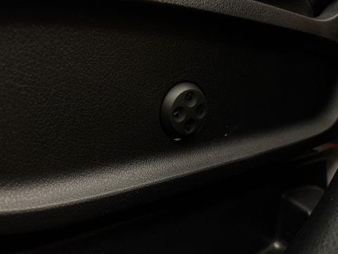 MERCEDES-BENZ GLB 200 AMG+ 4 MATİC CAM TAVAN HATASIZ 12 TAKSİT