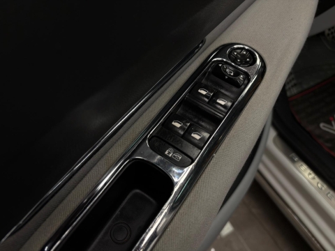 PEUGEOT 3008 1.6 E-HDİ ALLURE CAM TAVAN OTOMATİK HATASIZ 12 TKST