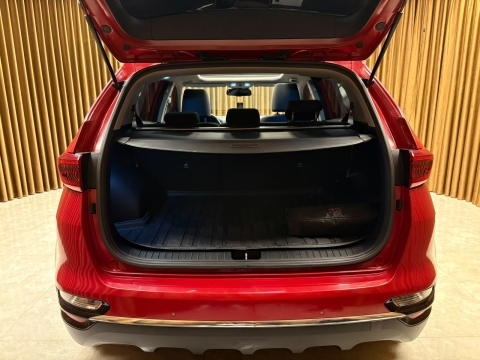 KİA SPORTAGE 1.6 CRDI ELEGANCE 4X2 CAM TAVANLI HATASIZ 12 TAKSİT