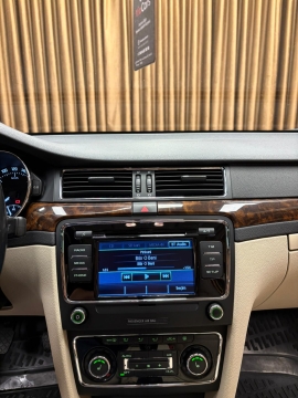 SKODA SÜPERB 1.6 TDI ELEGANCE SUNROOF 4KOLTUK ISITMA 12 TAKSİT