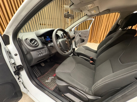 RENAULT CLİO 0.9 TCE JOY HATASIZ BOYASIZ TRAMERSİZ 12 TAKSİT