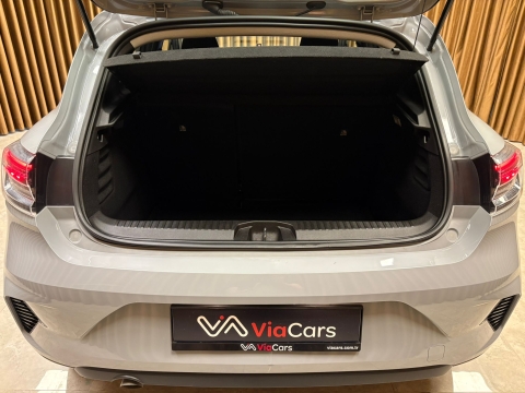 2023 Renault Clio Hatchback 5 kapı Benzin Otomatik 1.0 TCe Equilibre