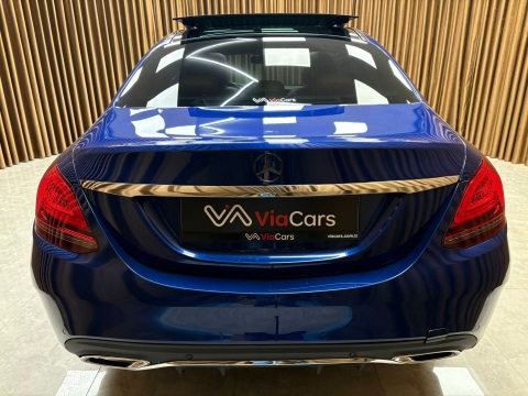 MERCEDES-BENZ C200 4 MATİC AMG İÇİ TABA HATASIZ BOYASIZ 12 TAKST