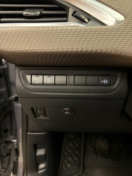 PEUGEOT 2008 1.2 VTİ ACTİVE LPG'Lİ HATASIZ 12 TAKSİT