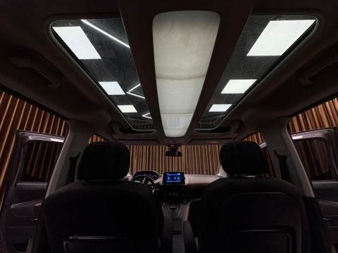 PEUGEOT RİFTER 1.5 BLUEHDI GT CAM TAVAN HATASIZ BOYASIZ 12 TAKST