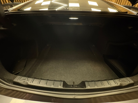 BMW 320İ ED 40. YIL LCİ/İÇİ TABA HATASIZ BOYASIZ TRAMERSİZ