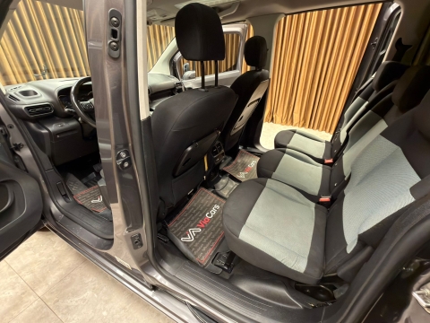 CİTROEN BERLİNGO 1.5 BLUEHDİ SHİNE CAM TAVAN HATASIZ 12 TAKSİT