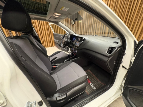 HYUNDAİ İ20 1.4 MPİ ELİTE OTOMATİK CAM TAVAN HATASIZ 12 TAKSİT
