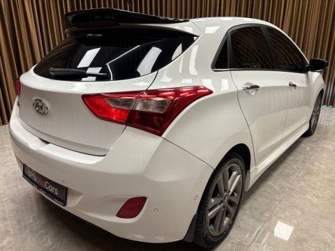 HYUNDAİ İ30 ELİTE CAM TAVAN 12 TAKSİT