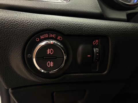 OPEL ASTRA 1.3 CDTI COSMO TESLA EKRAN HATASIZ BOYASIZ 12 TAKSİT