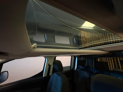 PEUGEOT RİFTER 1.5 BLUEHDI GT CAM TAVAN HATASIZ BOYASZ 12 TAKSİT