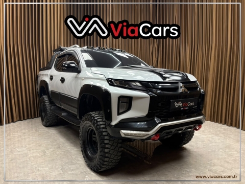 MİTSUBİSHİ L200 4X4 BLİZZARD OTOMATİK FULL AKSESUAR 12 TAKSİT