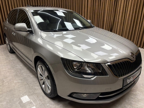 SKODA SÜPERB 1.6 TDI ELEGANCE SUNROOF 4KOLTUK ISITMA 12 TAKSİT