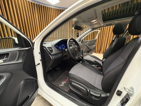 HYUNDAİ İ20 1.4 MPİ ELİTE OTOMATİK CAM TAVAN HATASIZ 12 TAKSİT
