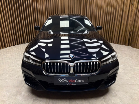 BMW 520İ SPECİAL EDİTİON M SPORT CARBON SCHWARZ HATASZ 12 TAKSİT