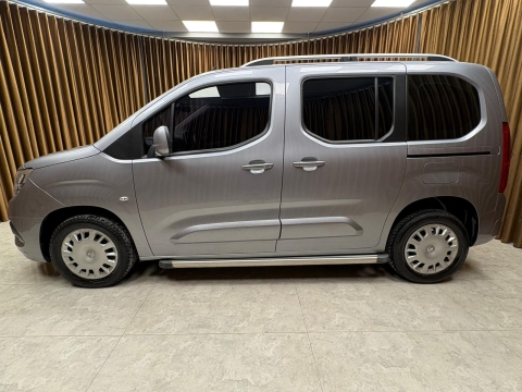 OPEL COMBO 1.5 CDTI ENJOY OTOMATİK HATASIZ BOYASIZ 12 TAKSİT