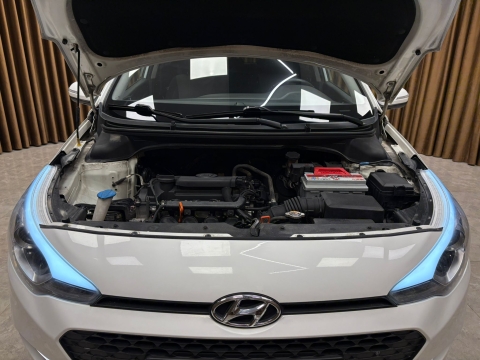 HYUNDAİ İ20 1.4 MPİ ELİTE OTOMATİK CAM TAVAN 12 TAKSİT