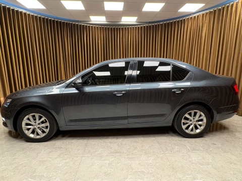 SKODA OCTAVİA 1.6 TDI STYLE OTOMATİK 2017 MODEL 12 TAKSİT