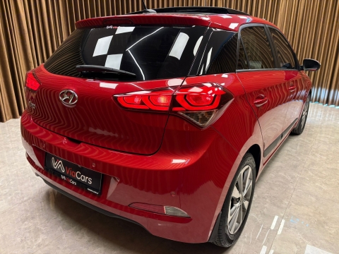 HYUNDAİ İ20 1.4 MPİ ELİTE OTOMATİK CAM TAVAN HATASIZ 12 TAKSİT