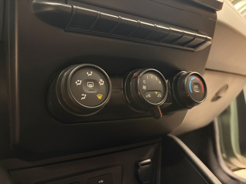 DACİA DUSTER 1.5 BLUEDCİ ESSENTİAL K.KARTINA 12 TAKSİT %18 ORAN